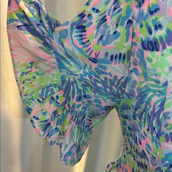 Women’s LILLY PULITZER Carlee Wrap Ruffle Sleeve Dress Size 8 EUC - Picture 3 of 10